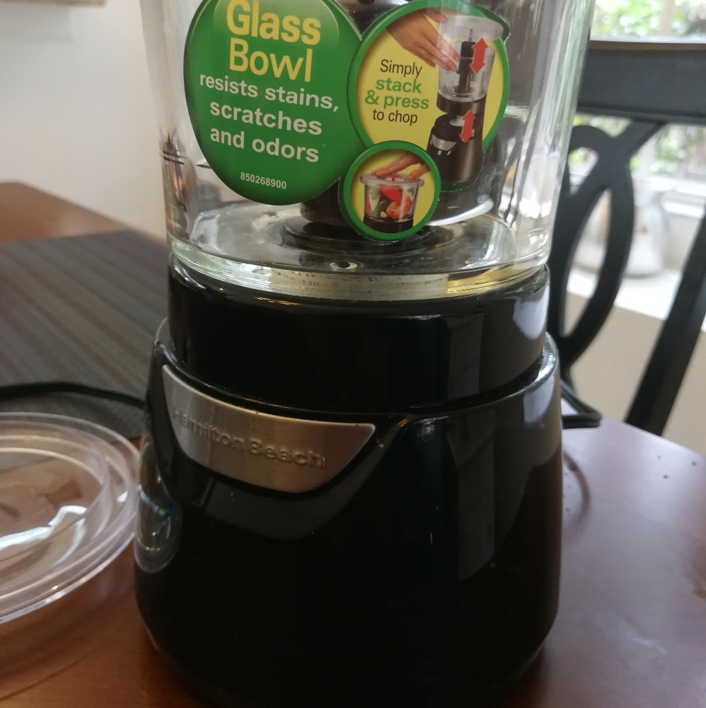Hamilton Beach Food Processor - Picture 2 of 4